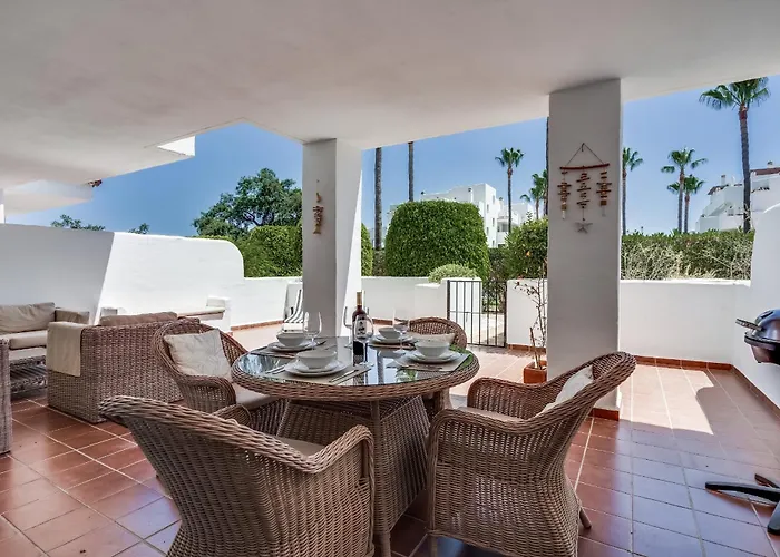 Family-friendly Garden - Lunymar Golf Estepona, Pool & Near Estepona
