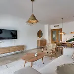 Family-friendly Garden - Lunymar Golf Estepona, Pool & Near Apartmán Estepona
