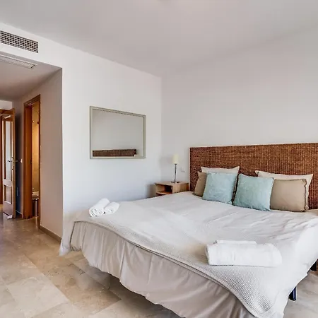 Family-friendly Garden - Lunymar Golf Estepona, Pool & Near Apartmán *