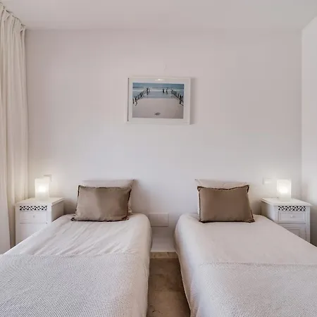 Family-friendly Garden - Lunymar Golf Estepona, Pool & Near Appartement